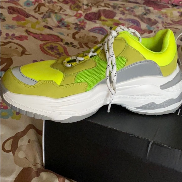 light years away sneakers (fashionova) - Picture 2 of 3